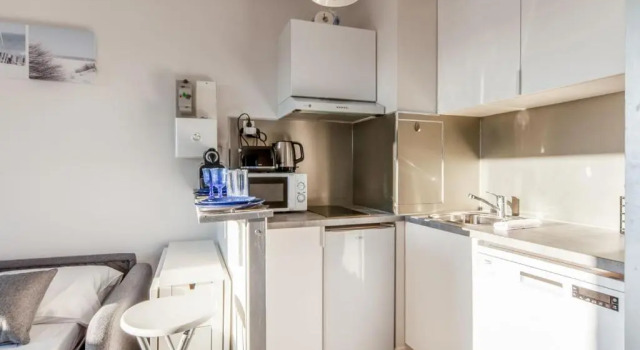 Nice studio with seaview in Deauville port - Welkeys, Забронировать Отель Довиль 