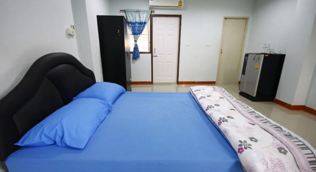 Jaruwan Apartment, Забронировать Апартаменты/квартира Апартаменты Си Маха Пхот, Апартаменты/квартира