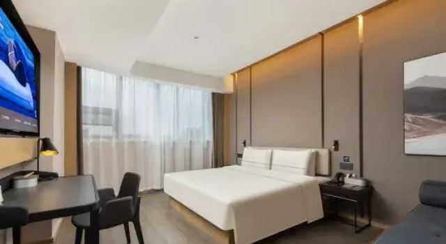 Полулюкс Premier Ordos Dongsheng District National Fitness Center Atour Hotel