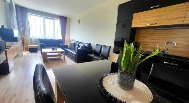Апартаменты Deluxe Пентхаус с 2 комнатами seafront Dilov Apartments in Yalta Golden Sands
