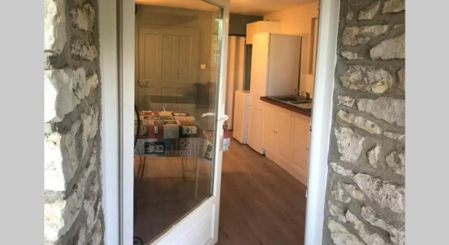 Eaux Iris - Studio avec Jardin privatisé proche Casino, Buchen Sie Hotel La Roche-Posay 
