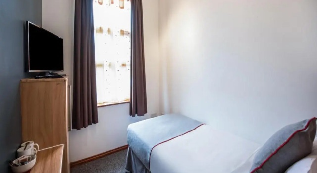 Одноместный номер Standard Arinza Hotel, London Ilford