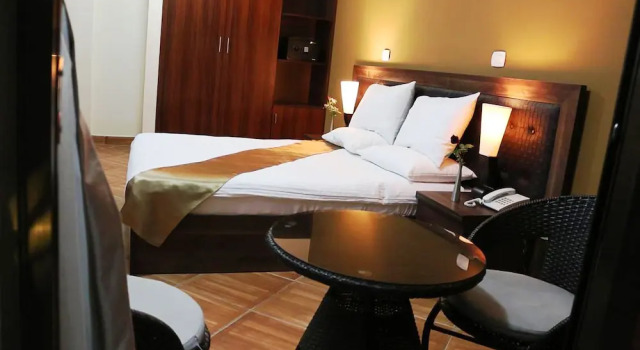 Одноместный номер Standard c 1 комнатой с балконом и с видом на город Heyday Hotel