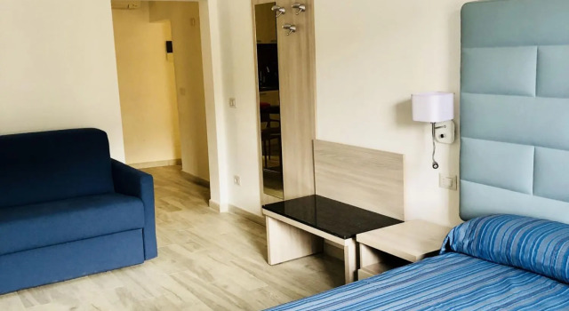 Beautiful and very central penthouse overlooking the square of Porto Santo Stefano-Vista Bella