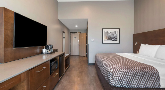 Best Western Plus East Side