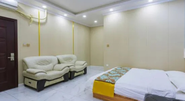 Кровать в общем номере Baidu Boutique Hotel (Daqing Chengfeng Xinmart Branch)