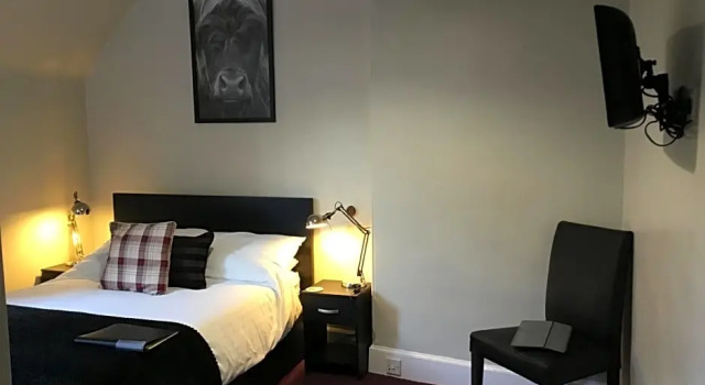 Davaar B&B, Book Bed and Breakfast Hoteller i Dufftown med parkering, Parkering