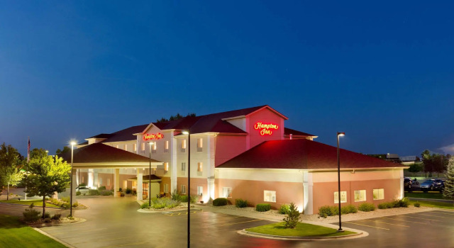 Summit Suites