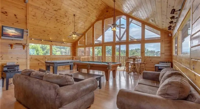Starry Hope - Four Bedroom Cabin