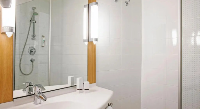 Двухместный семейный номер Standard Ibis Barcelona Mollet