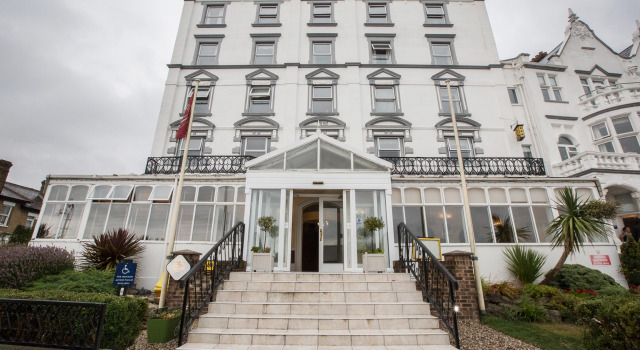 Muthu Westcliff Hotel, Забронировать Отель Саутенд-он-Си Эссекс