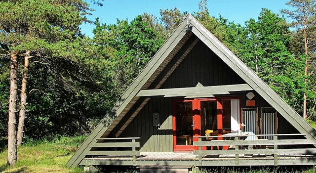 Scenic Holiday Home in Laeso Denmark on Natural Plot, Varaa Hotelli Laeso Island Tanska