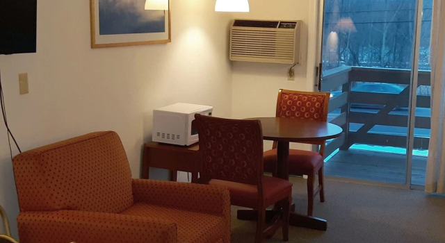 Номер Standard Iron Horse Inn