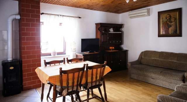 House Nevenka