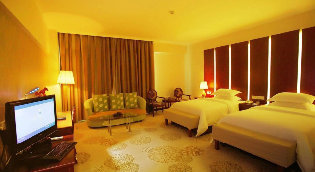 Carefree Hotel