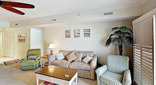 New Listing! Ocean-view W/ Pool - Near Beach 3 Bedroom Condo, Забронировать Отель Отели Оушен-Сити 4 звезды, рядом с Окружная библиотека в Оушен-Сити, 4*