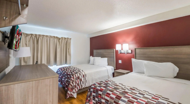 Четырёхместный номер Standard Red Roof Inn Rochester - Airport