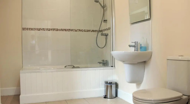Коттедж с видом на сад Auchendennan Luxury Self Catering Cottages