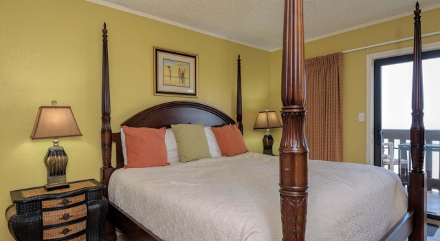2nd Floor 1br Beachfront Condo W/ Heated Pools 1 Bedroom Condo