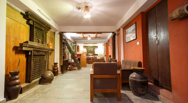 Khwapa Chhen Guest House and Restaurant