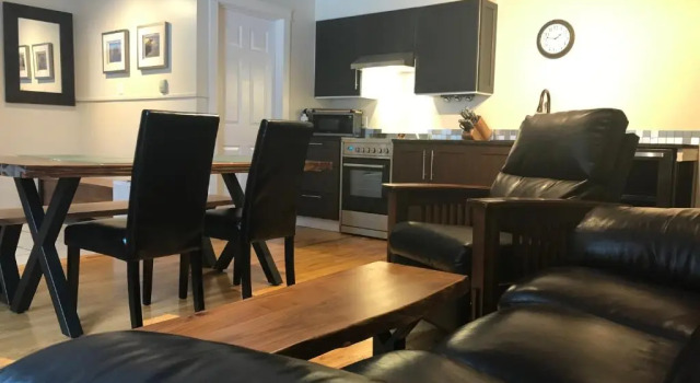 Номер Deluxe Canadian Rockies Inn