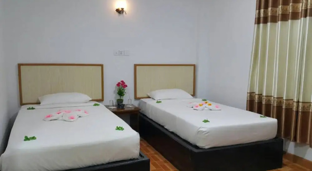 Номер Standard Golden Palace Hotel Hpa An