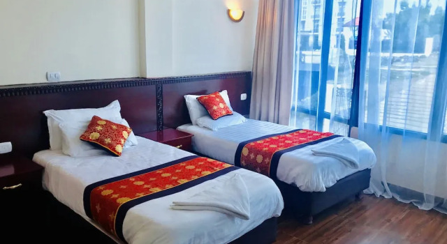 Tsehay Zeleke Hotel, Book Hotel Hoteller i North Gonder med parkering, Parkering