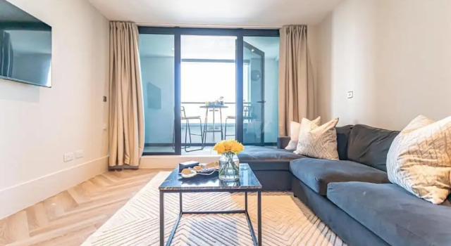Апартаменты c 1 комнатой с балконом и с видом на реку NOVU Apartments Liverpool Waterfront
