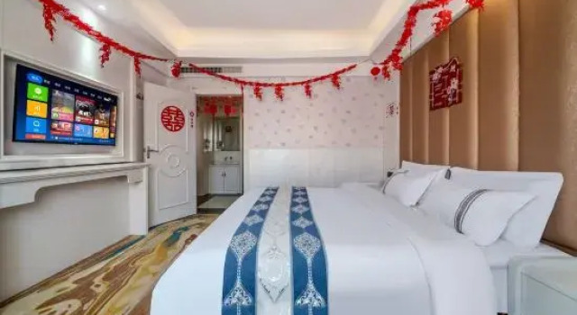 Люкс Comfort Urban Garden hotel(Yangxian Crested Ibis scenic spotstore)