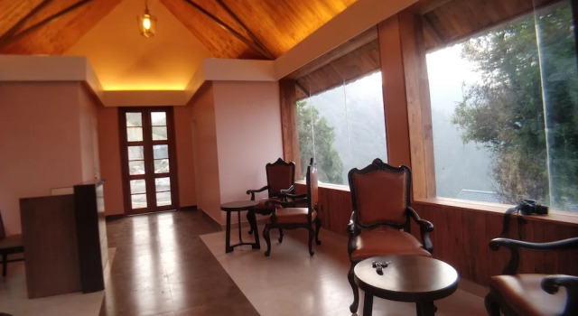 The Bugyal, Rezervovat Lázně / Resort Tehri Uttarakhand