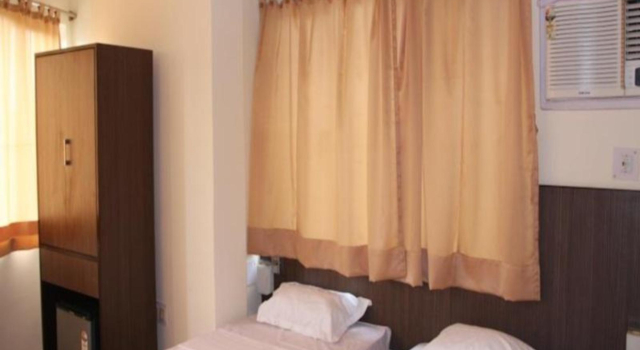 Down Town Guest House