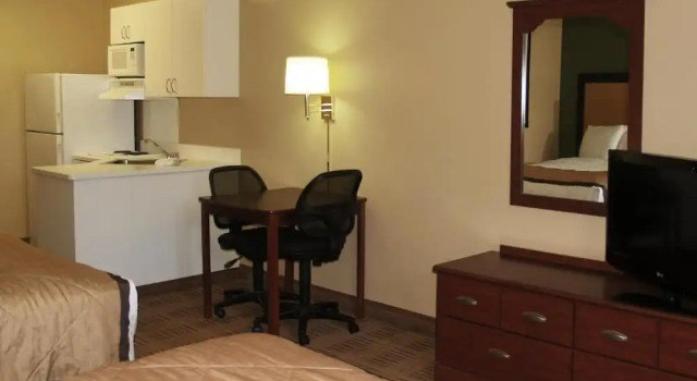 Двухместный люкс Sonesta ES Suites Lafayette Airport Extended Stay