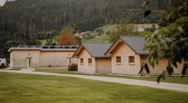 Natur-Camp Tannenfels, Забронировать Отель Байрсброн Landkreis Karlsruhe, рядом с Замок Танненфельс