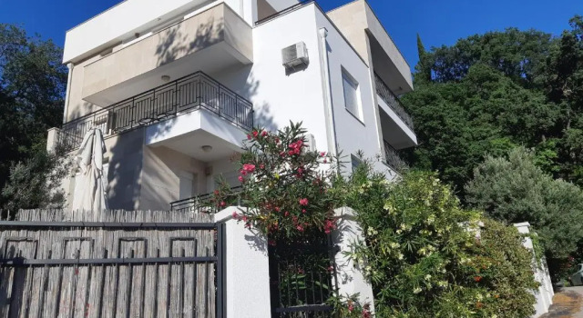 Вилла Apartments Villa Simonovic