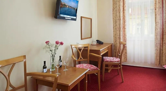 Standard Single room Anna Hotel
