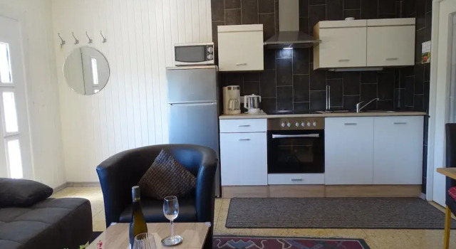 Апартаменты Palzem Riverside Escape