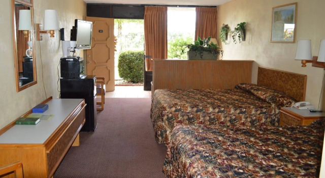Tarpon Shores Inn, Buchen Sie Gasthaus Tarpon Springs Pinellas County