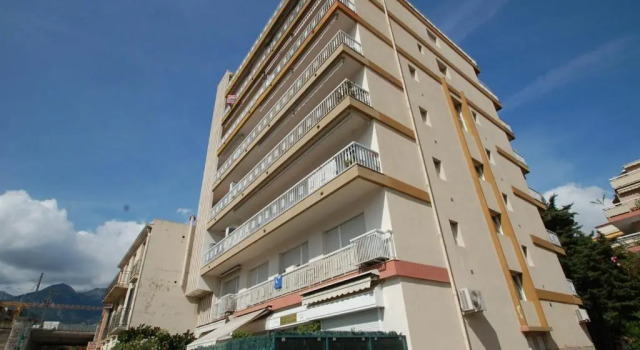Studio Menton, 1 pièce, 2 personnes - FR-1-196-234