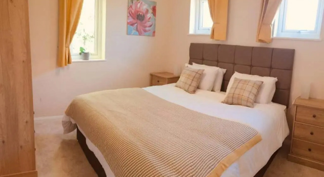 Private 1st Floor Apartment - Perfect for Holidays, Port of Dover & Eurotunnel