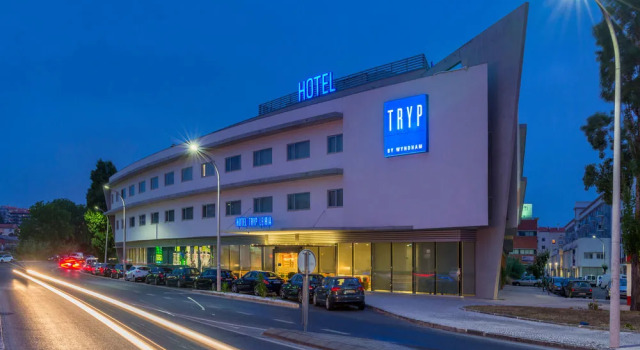 Hotel Nova Leiria, Забронировать Отель Отели Лейрии с парковкой, рядом с Museum of the Moving Image, Парковка