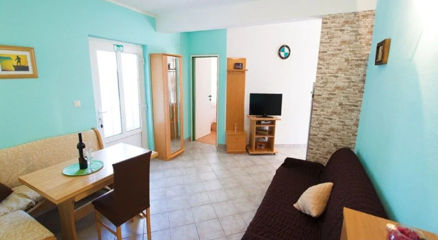 Apartments Irene's Place, Забронировать Апартаменты/квартира Остров Шолта Сплитско-Далматинская жупания