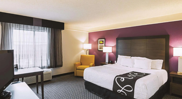 Двухместный номер Standard La Quinta by Wyndham Fort Worth City View