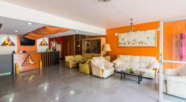 King Royal ll Hotel
