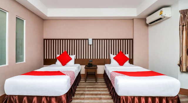 Ja Siam City by OYO Rooms