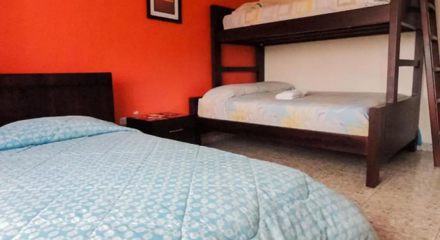 Hostal La Rosa Otavalo, Boek Hotel Otavalo Imbabura