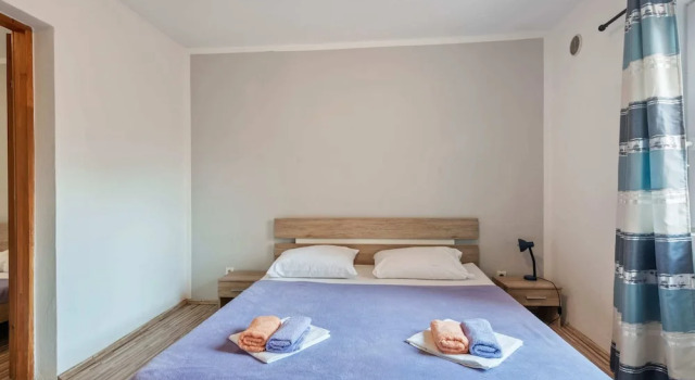 Апартаменты Enticing Apartment in Vir near Seabeach