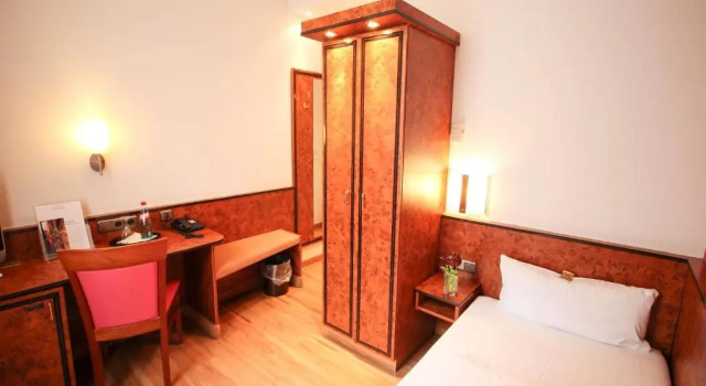Одноместный номер Standard Hotel Miramar am Römer