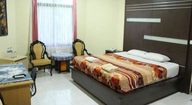Venus Kencana Hotel, Rezervovat Hotel Hotely v Sulawesi s parkováním, Parkování