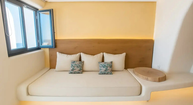 Полулюкс с видом на горы Chic Hotel Santorini
