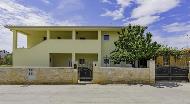 Apartment Kraljevic